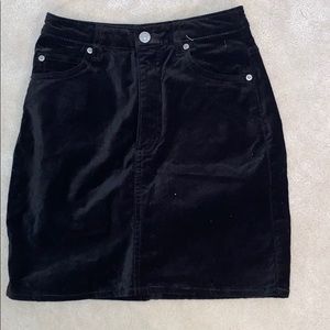 H&M velvet skirt